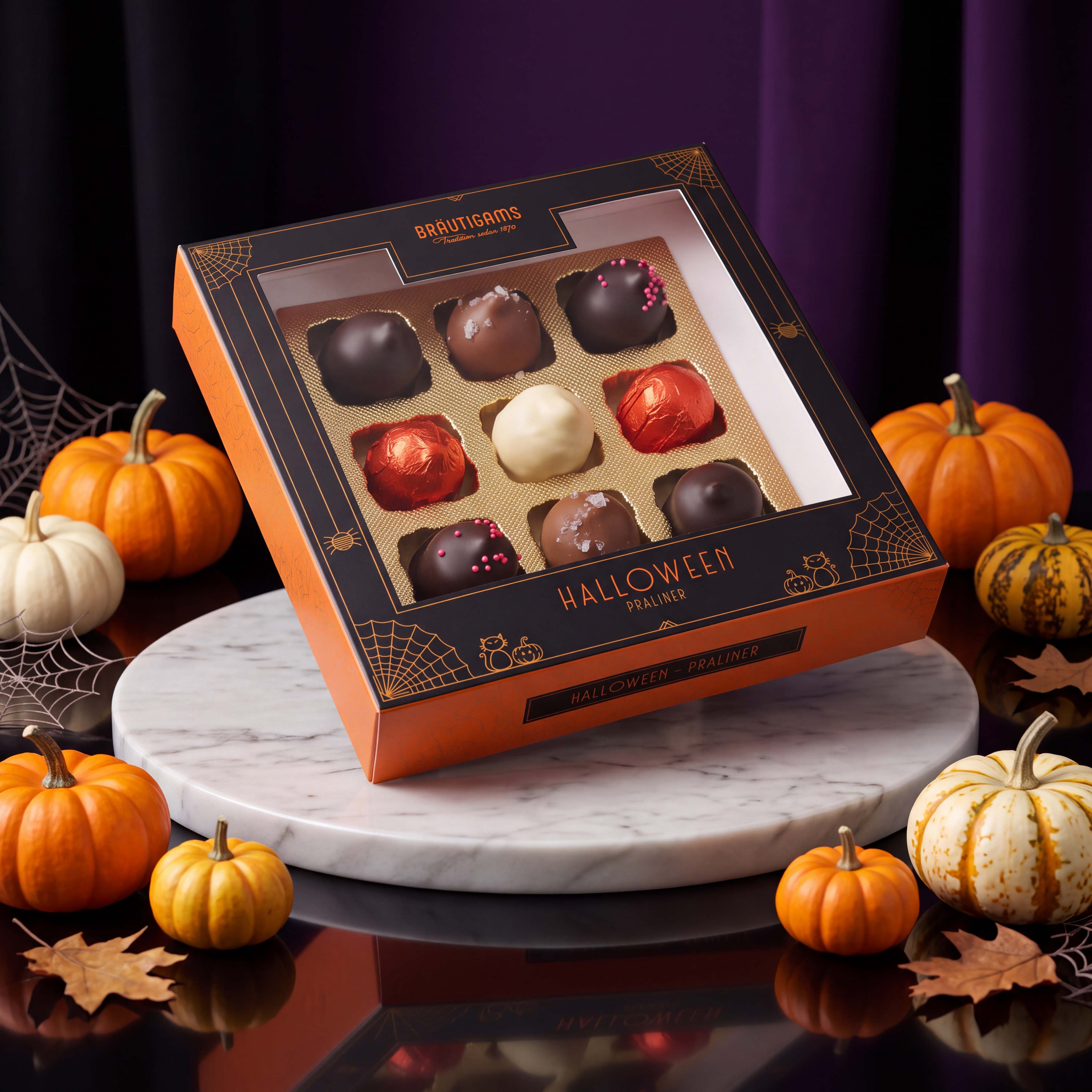 Pralinask med 9 chokladpraliner "Halloween" från Bräutigams, elegant svart förpackning med pralinfyllningar.